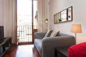 Tranquilo y luminoso apartamento en el Eixample